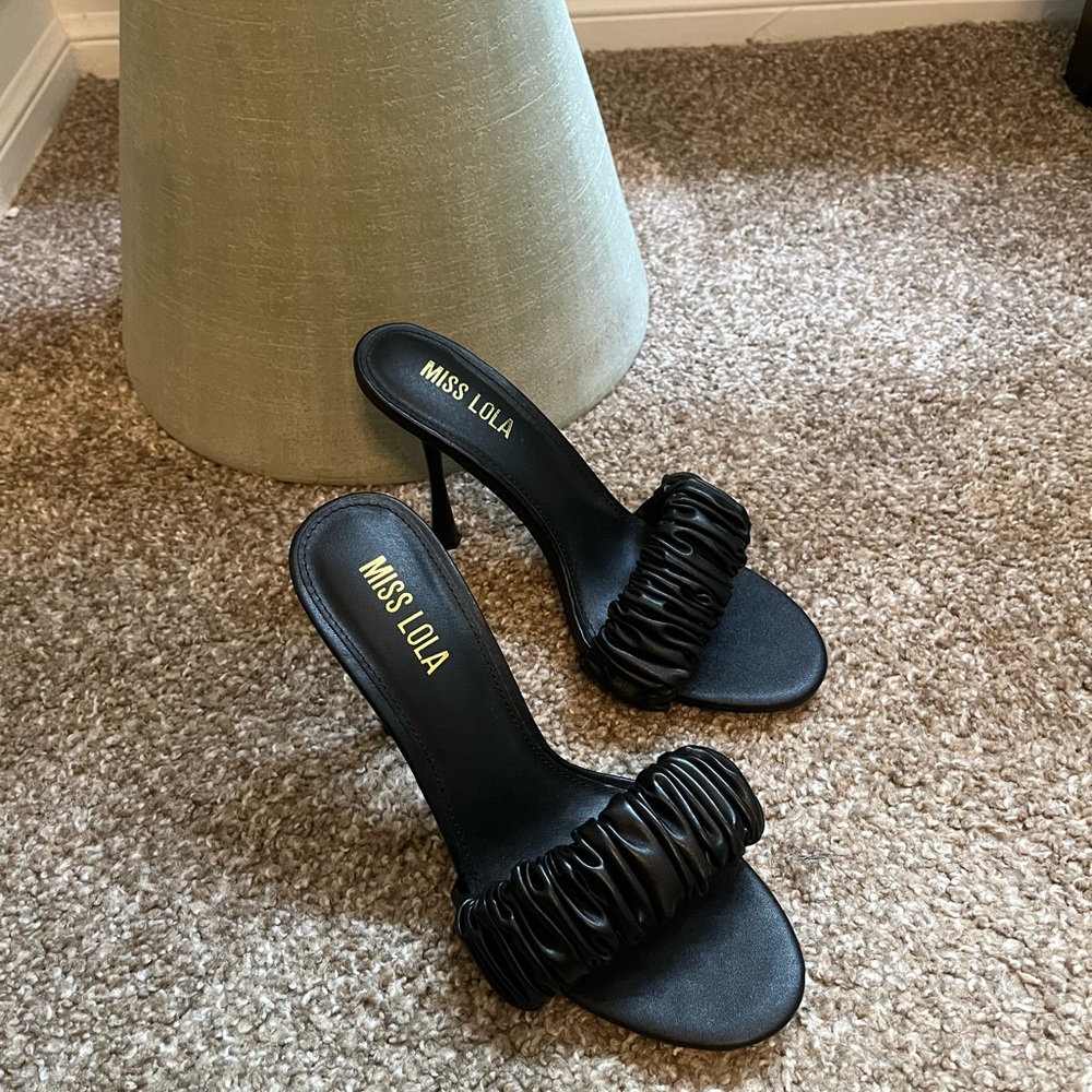 Miss Lola Scruch Heels
